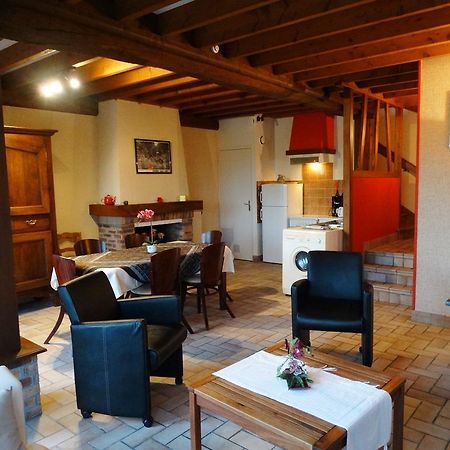 Gites De La Ferme Auberge De Mesauboin Billé Εξωτερικό φωτογραφία