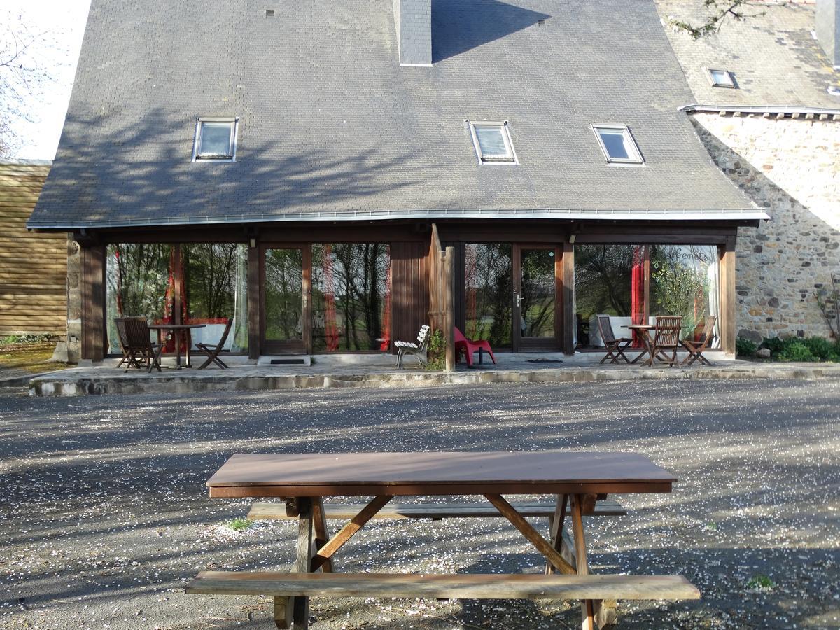 Gites De La Ferme Auberge De Mesauboin Billé Εξωτερικό φωτογραφία